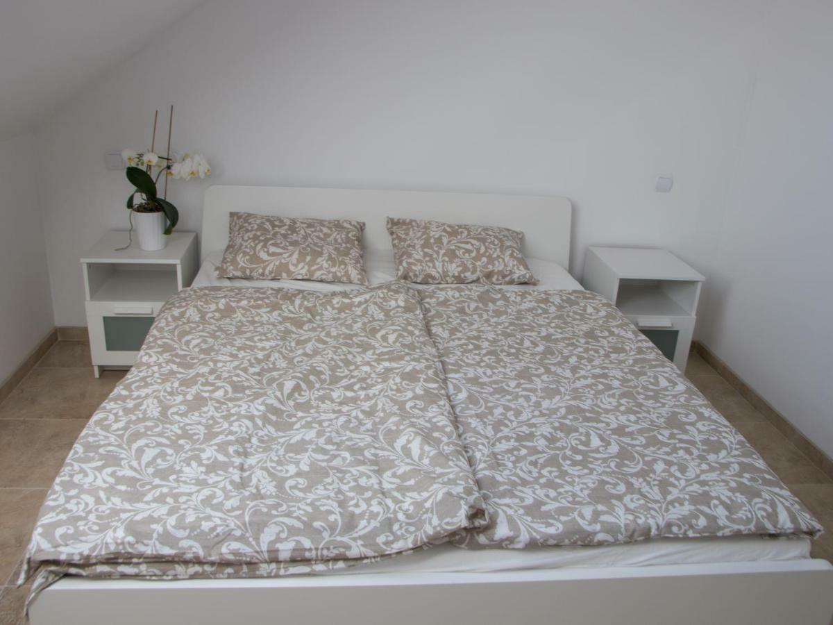 Apartman U Fuxu Zleby 外观 照片
